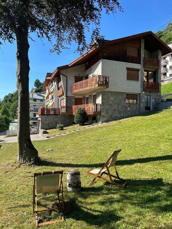 Chambre d’hôte pour 2 personnes, avec Balcon et Terrasse ainsi que Jardin et Vue à Vernante
