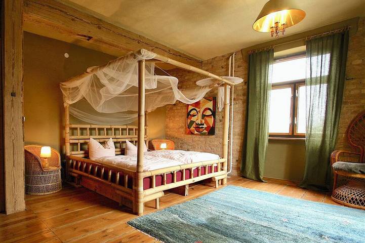 Ganze Wohnung, Übersee – ruhige Gästewohnung mit Terrasse & Lehmputz in Himmelpfort in Himmelpfort, Ruppiner Seenland