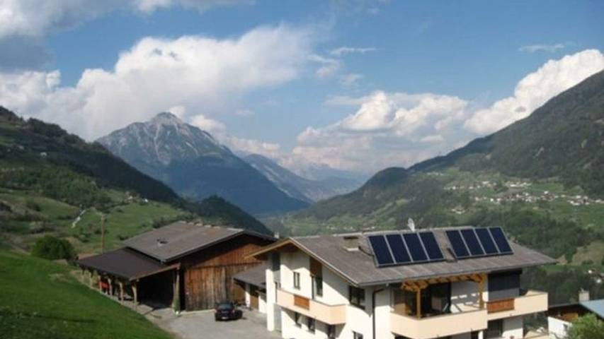 Ferienwohnung für 2 Personen, mit Balkon, mit Haustier in Wenns