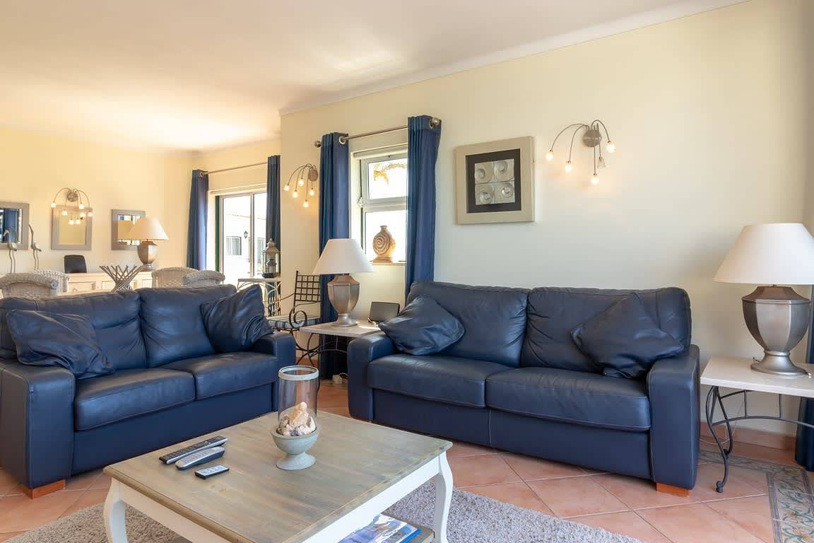 Ferienhaus für 4 Personen mit Pool in Ferragudo, Faro Distrikt