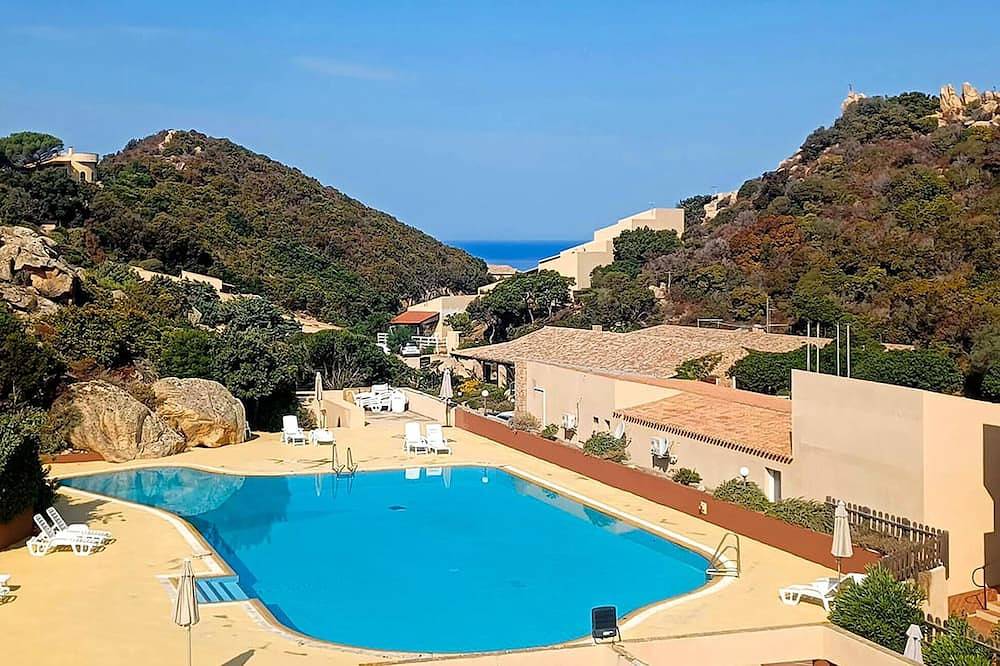 Entire apartment, Amazing apartment in Costa Paradiso with swimming pool in Costa Paradiso, Trinità d'Agultu e Vignola