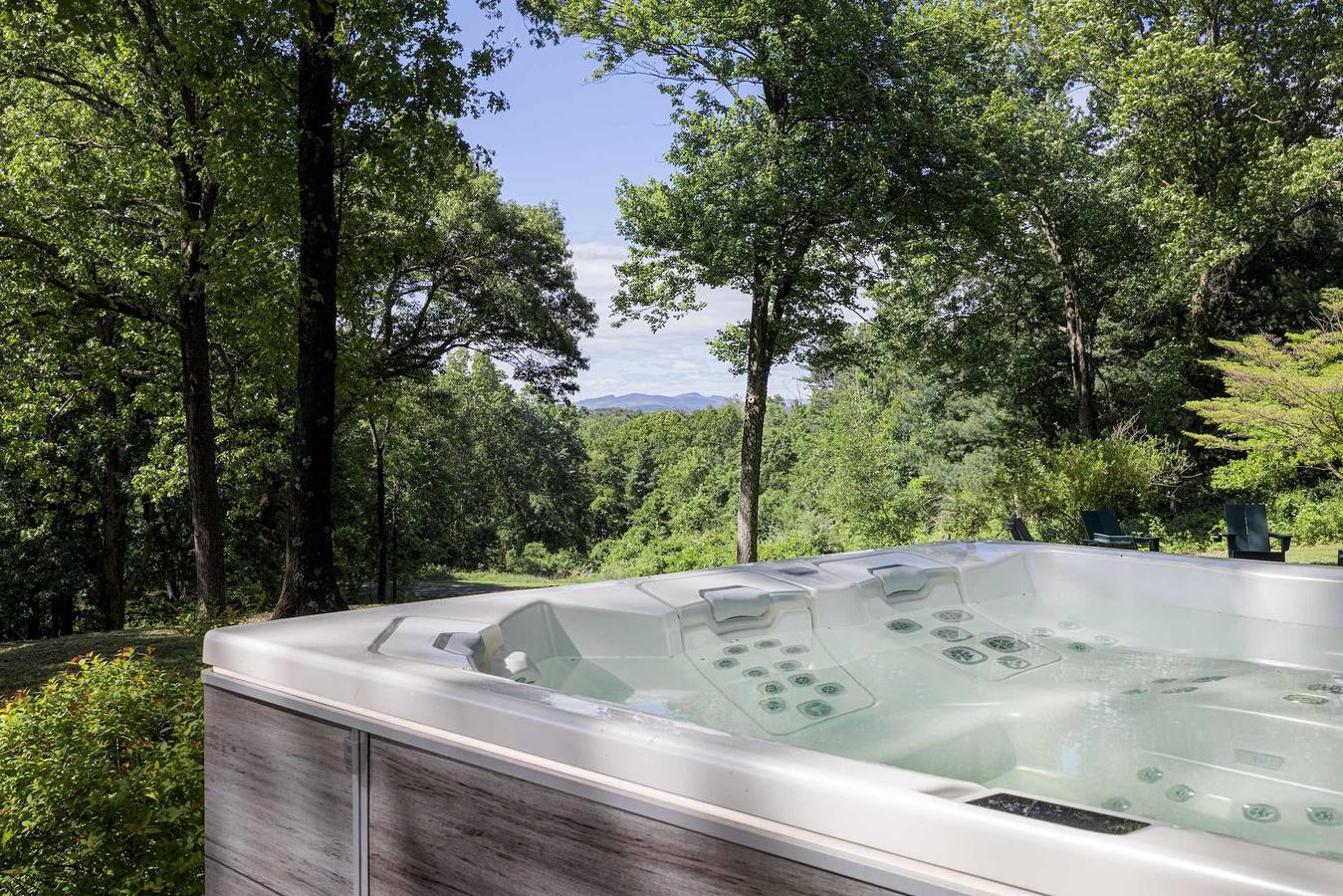 Catskill Estate w epic views   hot tub in Kingston (NY), Ulster County