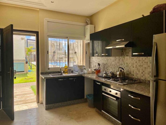 Location de vacances pour 8 personnes, avec jardin et vue ainsi que piscine et balcon dans Sidi Rahal - 2