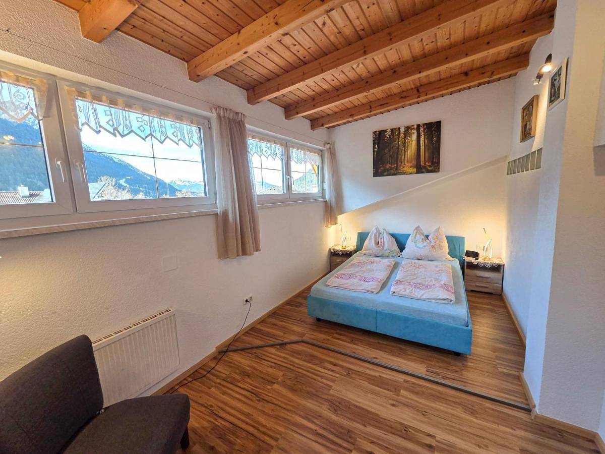 Am Mühlbach - Ferienwohnungen Luttinger in Lechtaler Alpen, Bichlbach