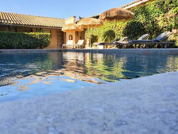 Chambre d’hôte pour 4 personnes, avec terrasse et piscine à Mougins