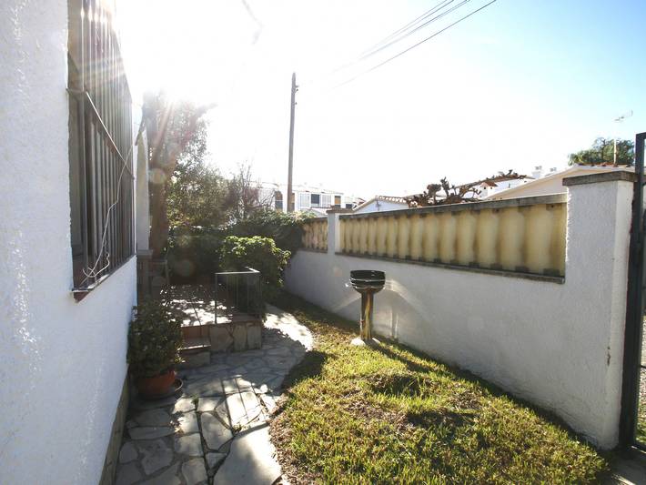 Villa pour 6 personnes, avec terrasse et jardin, animaux acceptés à Cambrils - 4