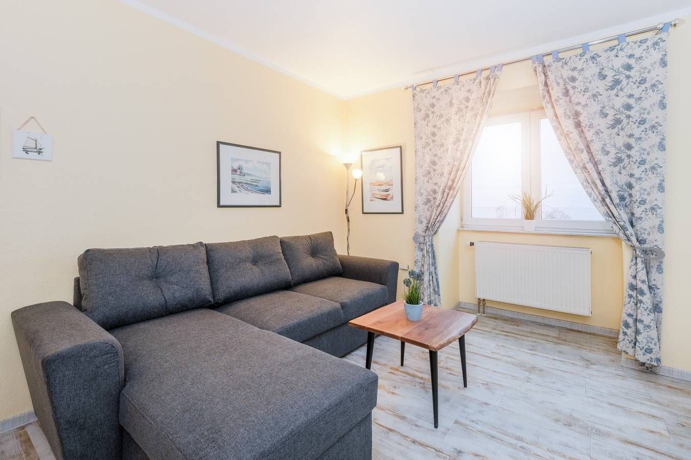 Ganze Wohnung, Ferienwohnung 'Typ B Erster Stock' mit Seeblick, Gemeinschaftsterrasse und Wlan in Loddin, Bernsteinbäder
