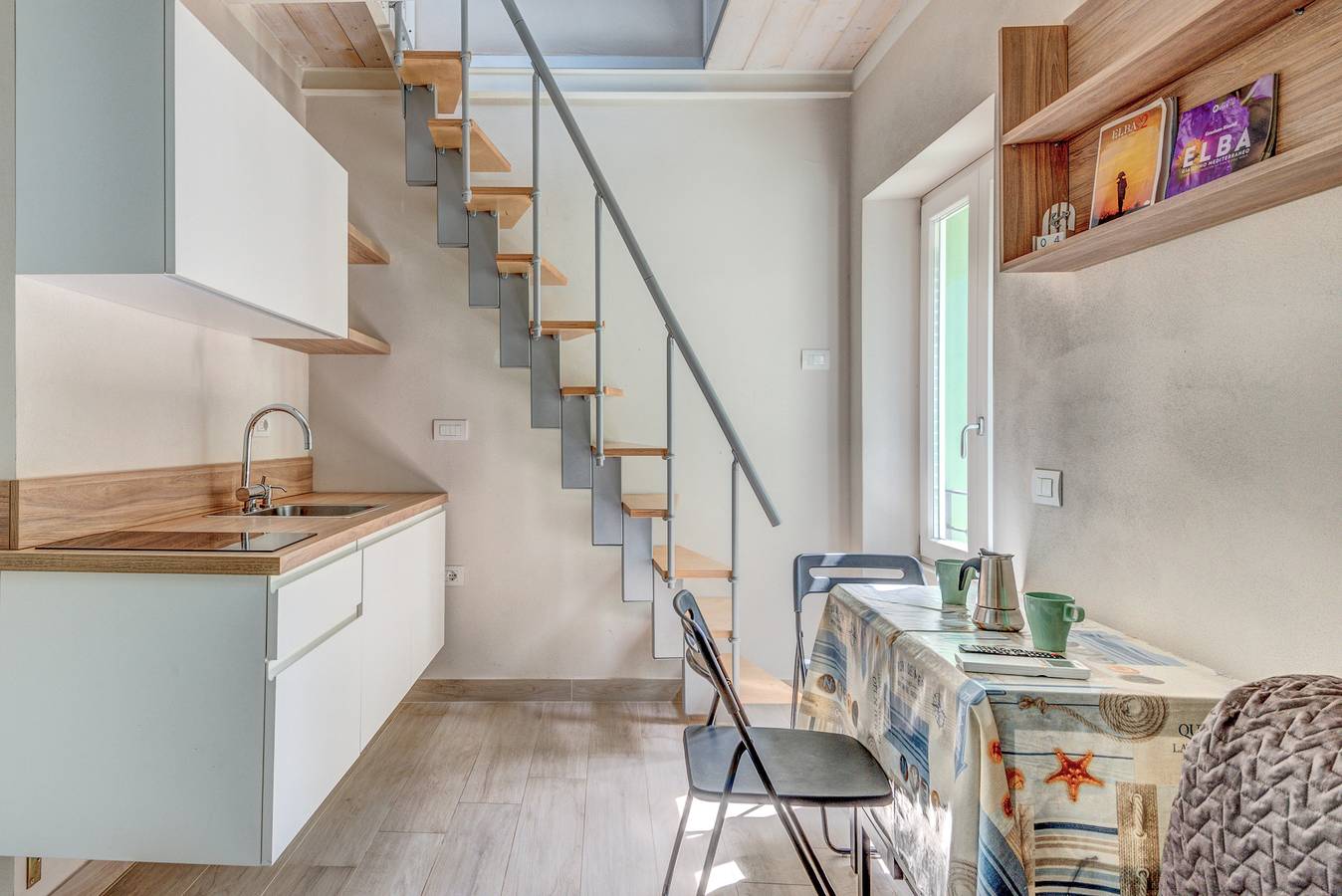 Ganze Wohnung, Ferienwohnung 'Loft Scirocco' mit Wi-Fi und Klimaanlage in Rio Marina, Elba