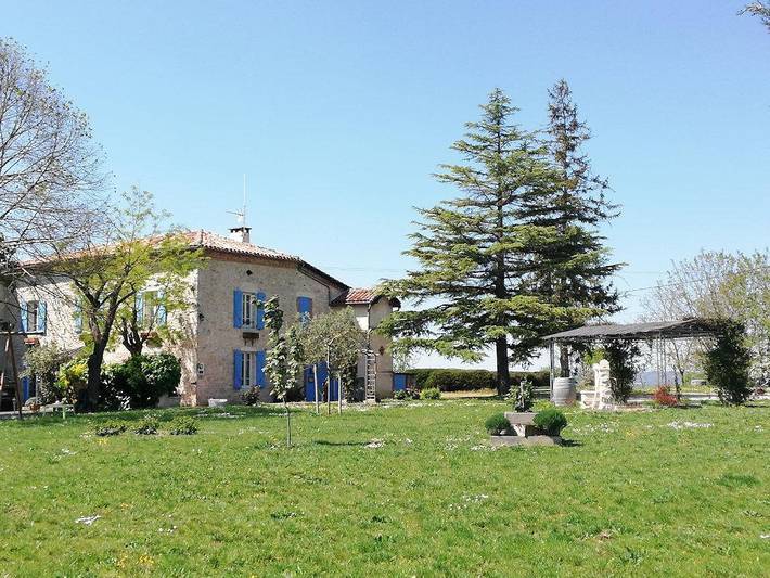 Gîte pour 11 personnes, avec jardin à Cahuzac-sur-Vère - 2