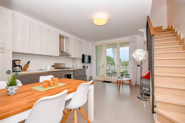 Ferienwohnung für 4 Personen, mit Balkon und Seeblick in Sirmione - 4