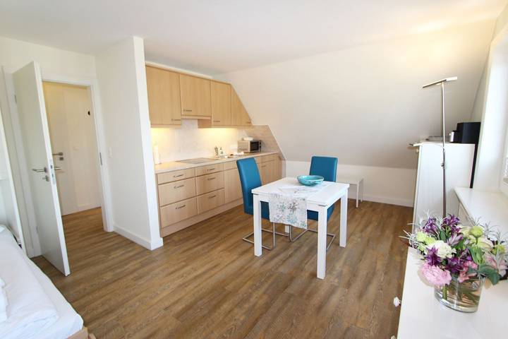 Ganze Wohnung, Urlauben Sie in dieser 1-Raum-Wohnung und starten Sie Ihre Touren über die Insel in Wenningstedt, Sylt