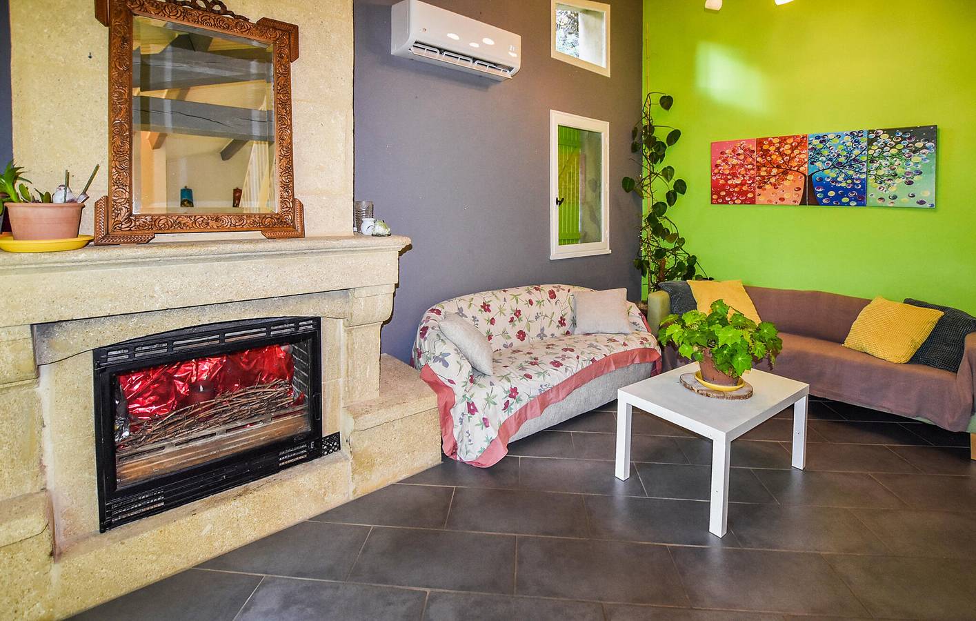 Moderno apartamento con piscina y aparcamiento, a 2 km de Rochegude in Mondragon, Vaucluse