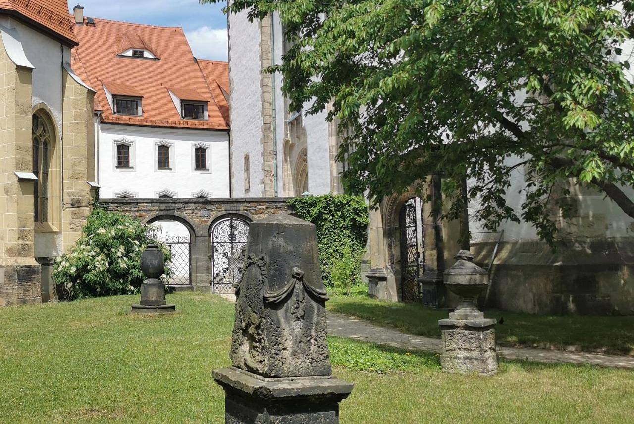 Mittelalterliches Domherrenhaus in Freiberg, Chemnitz und Umgebung