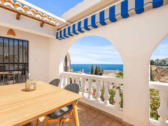 Ferienhaus für 6 Personen, mit Terrasse und Garten sowie Kinderpool in Poble Nou de Benitatxell