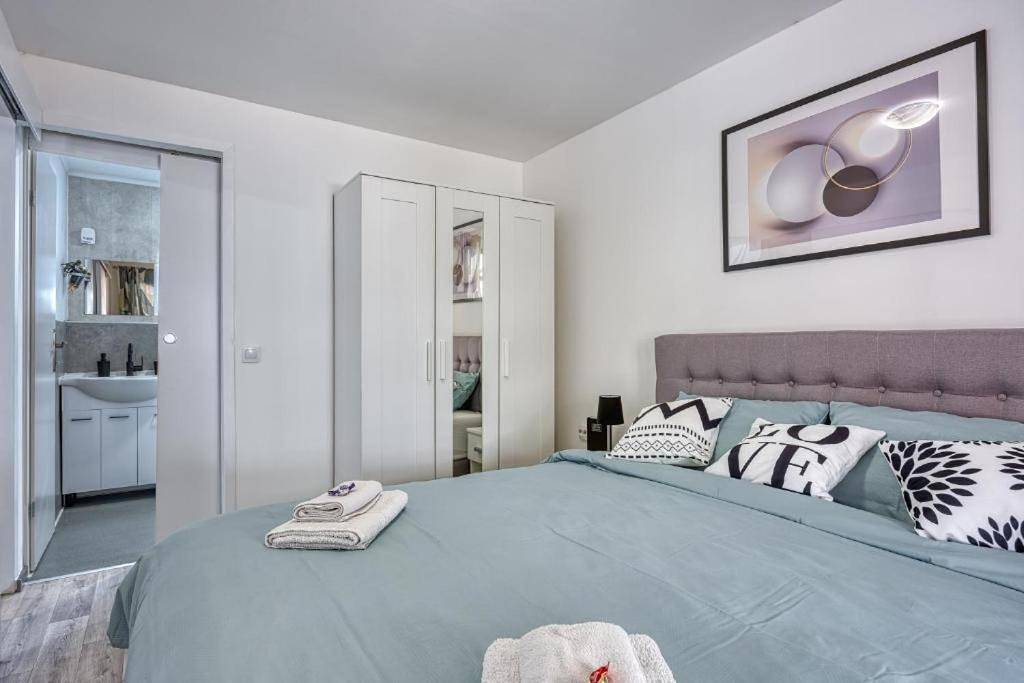 Ganze Wohnung, Apartman-Bungalow Leni in Stinjan, Pula
