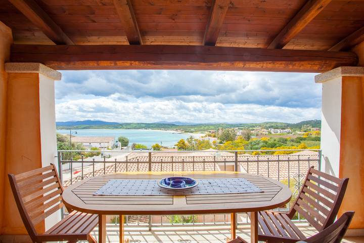 Apartamento de vacaciones para 4 personas, con balcón/terraza y terraza - 1