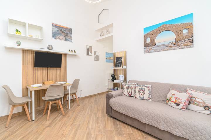 Entire apartment, Casa Mare Vecchio: Between the Sea and the City in Marina di Avola, Avola