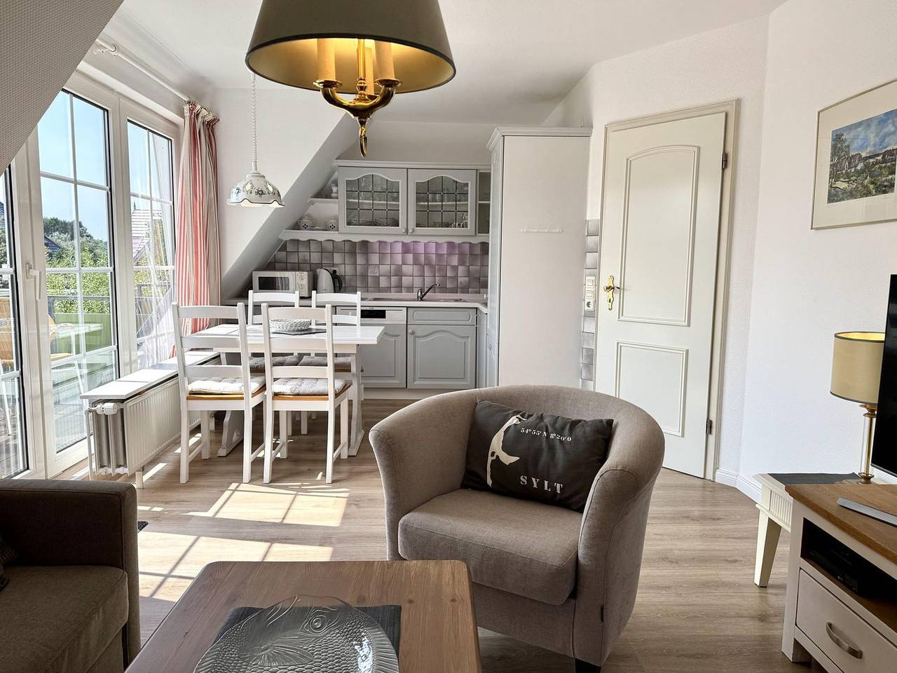 Ganze Wohnung, Gemütliche 3-Zimmer Ferienwohnung für 4 Personen, strandnah in Westerland in Westerland, Sylt (Gemeinde)