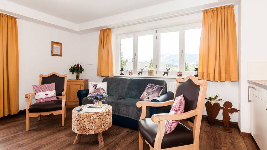 Location de vacances pour 2 personnes, avec terrasse et jardin, animaux acceptés au Tegernsee
