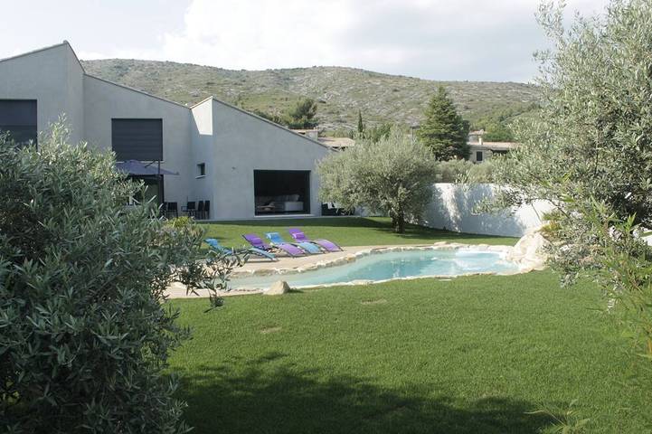 Maison d’hôte pour 4 personnes, avec piscine et jardin