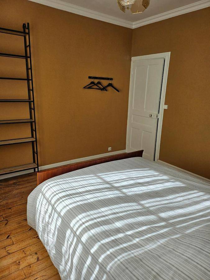 Location de vacances pour 9 personnes, avec terrasse ainsi que jardin et jacuzzi à Morlaix - 4