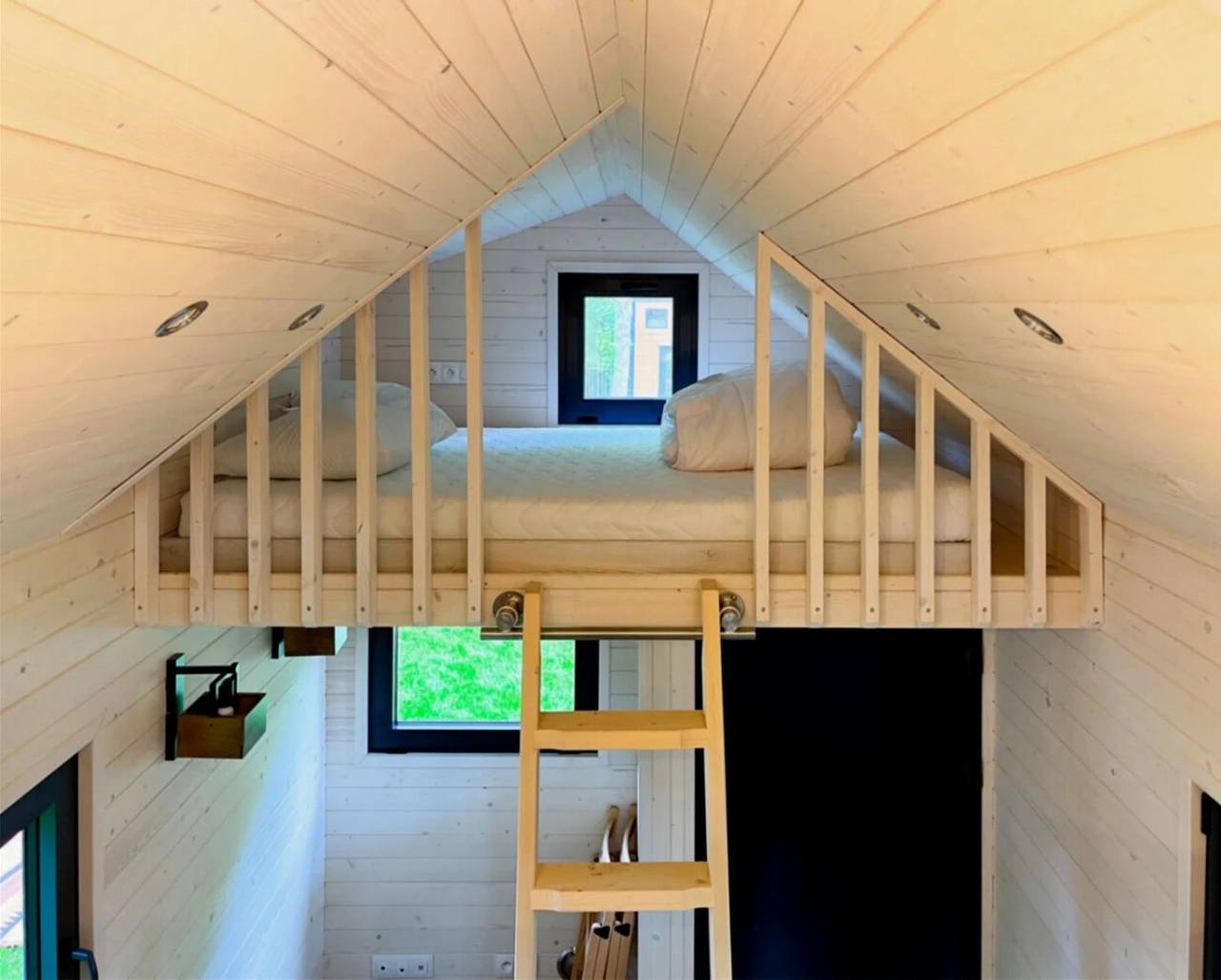 Cabane 3 étoiles - ccbechf in Neuilly-sur-Marne, Sena-Saint Denis