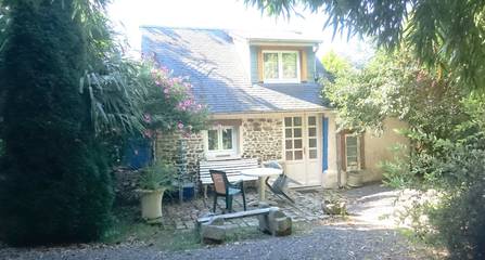 Gîte pour 2 personnes, avec jardin et terrasse à Bacilly