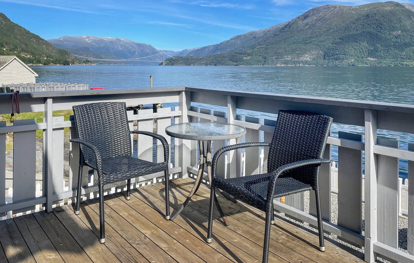 Ferienhaus für 10 Personen mit Terrasse in Djønno, Ullensvang herad