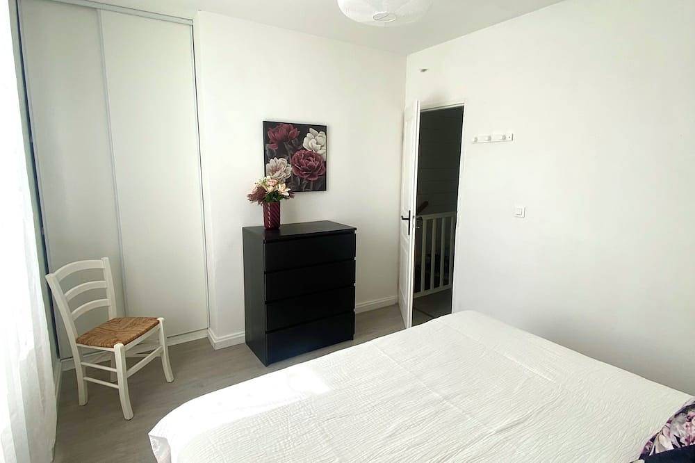 Apartamento entero, T3 curiste rental 600m from the spa in Eugénie-les-Bains, Landes
