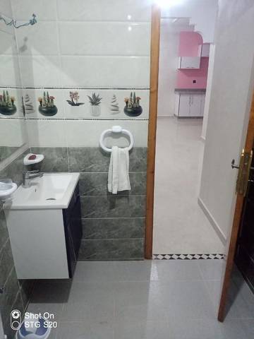 Maison d’hôte pour 3 personnes, avec terrasse dans Oujda