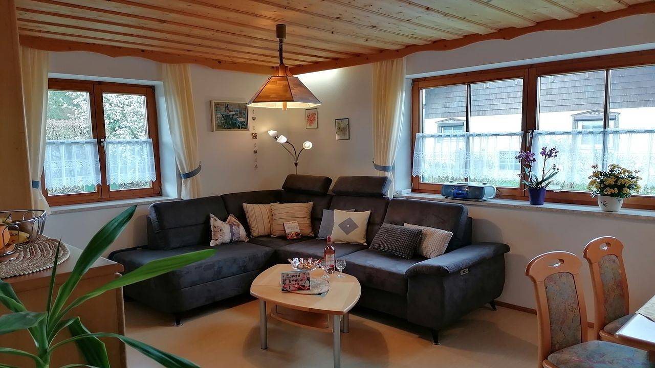 Ganze Ferienwohnung, Ferienwohnung für 2 Personen (50 m²) in Steingaden in Steingaden, Bayerische Alpen