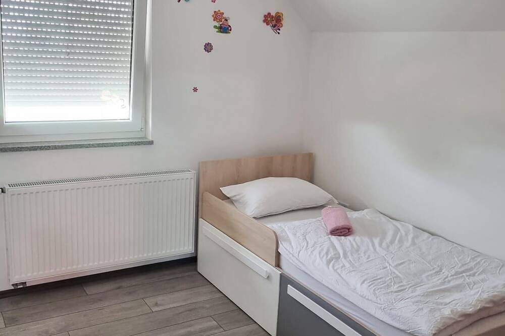 Schönes Haus in Slavonski Brod in Brod-Posavina