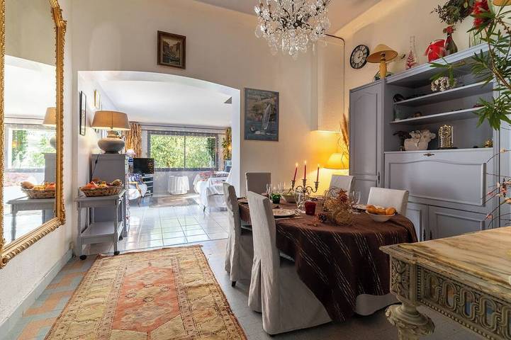 Villa pour 7 personnes, avec jardin, animaux acceptés à Saint-Cyr-sur-Mer