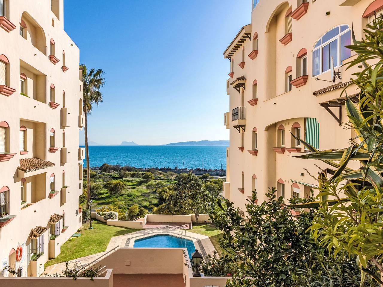 Appartement entier, Marina Bay in Puerto Deportivo de Estepona, Estepona