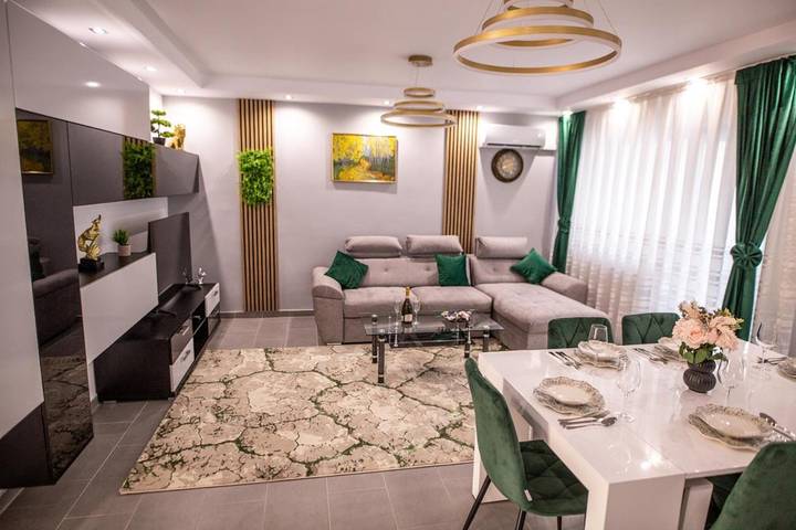 Ferienwohnung für 8 Personen, mit Ausblick und Garten in Alba (Romania)