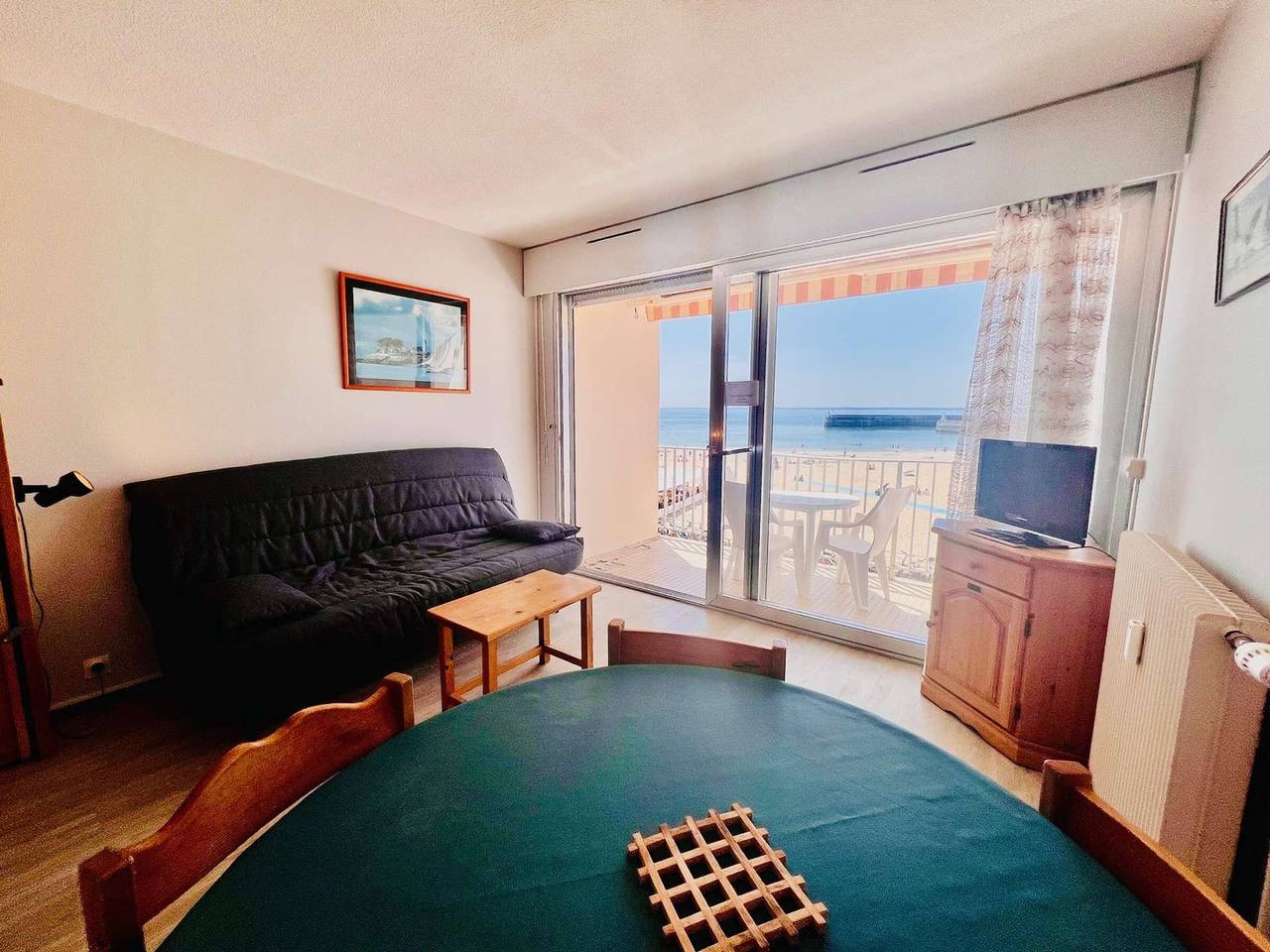 Studio entier, Studio à Quiberon - 27m² - Animaux admis - Parking privé in Quiberon, Côte des Mégalithes
