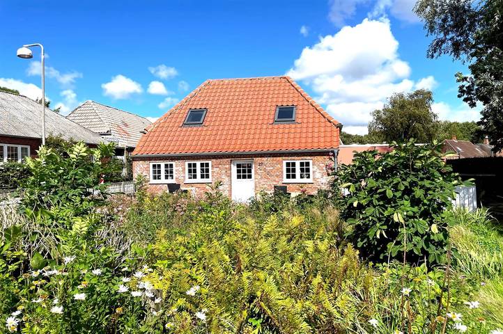 Ferienhaus für 6 Personen, mit Seeblick und Terrasse in Højer