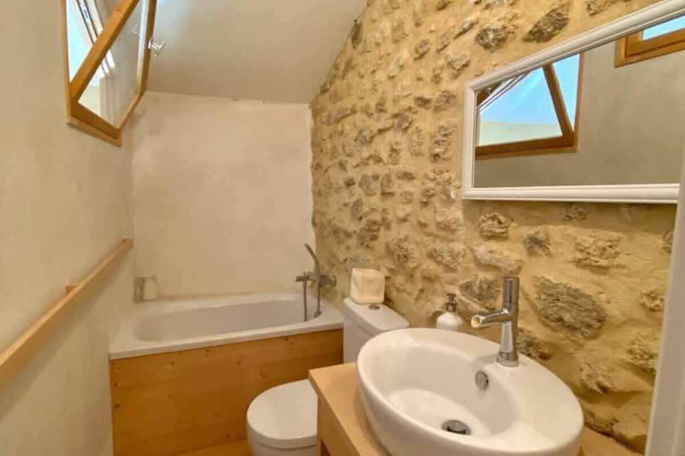 Apartamento entero, Cosy Duplex in the countryside in Clansayes, Región de Nyons