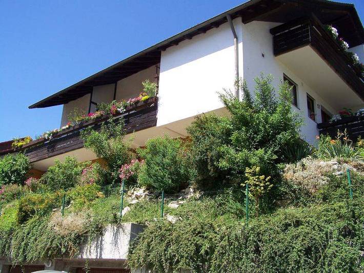 Ganze Ferienwohnung, Gästehaus Haag - Fewo 3 in Bad Urach, Albsteig Etappe 9