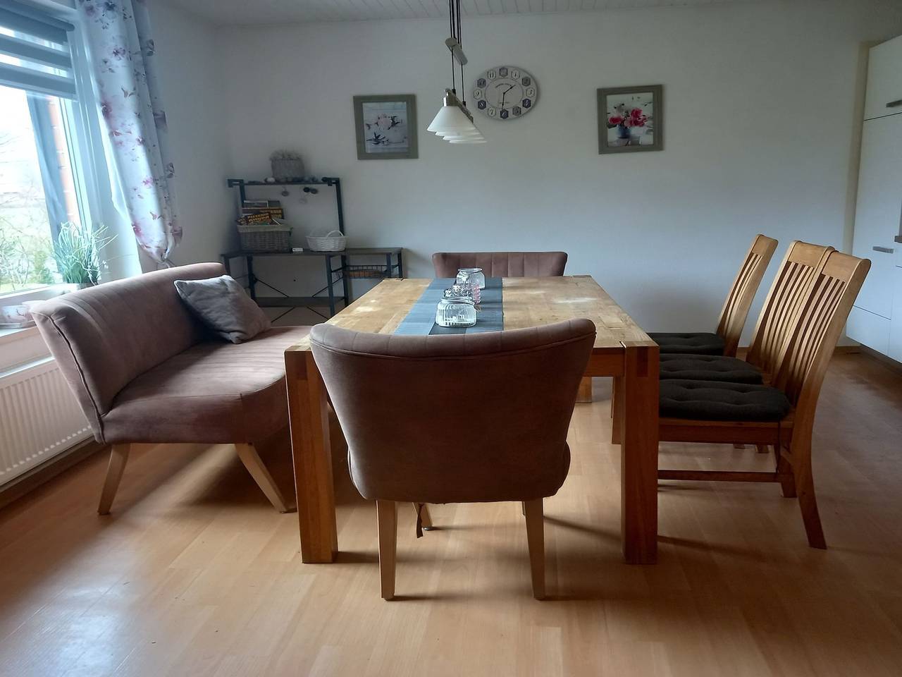 Ganze Wohnung, Ferienwohnung für 10 Personen mit Garten in Diemelsee, die Mittelgebirge