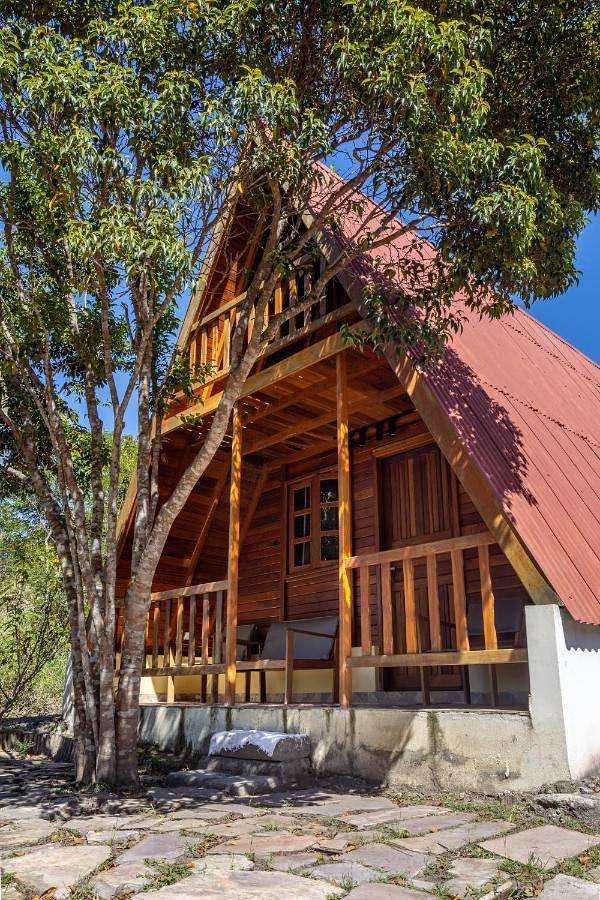 Casa rural para 6 personas, con jacuzzi y jardín además de piscina y balcón - 1