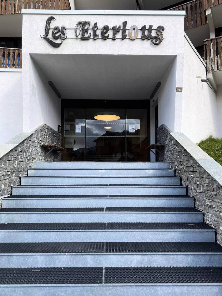 Gîte pour 4 personnes, avec balcon dans Office De Tourisme De Val Thorens - 3