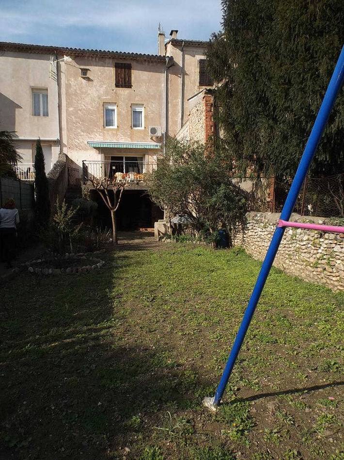 Gîte pour 6 personnes, avec Terrasse et Jardin à Le Poujol-sur-Orb