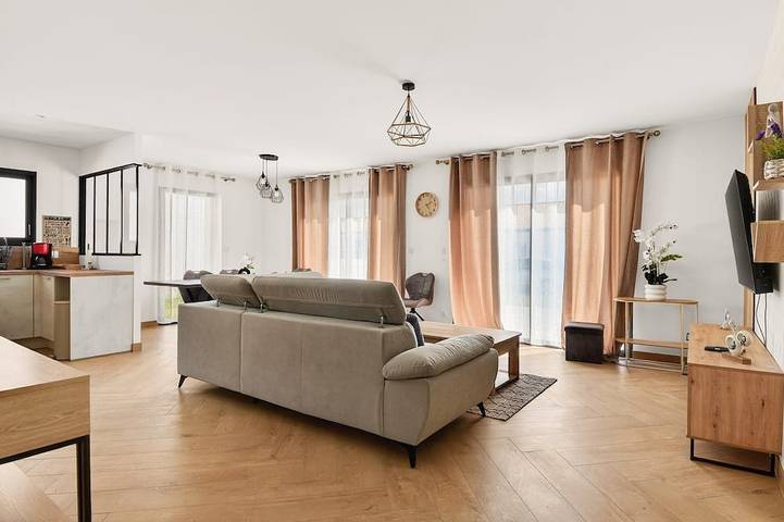 Ferienhaus für 8 Personen, mit Garten - 1