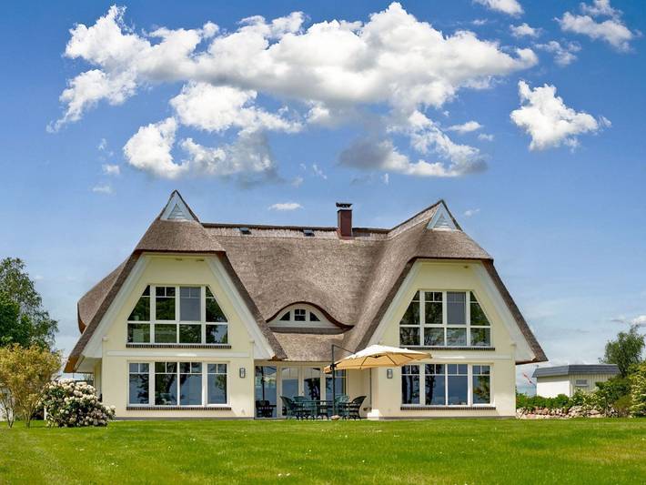 Luxus-Ferienhaus für 8 Personen, mit Terrasse und Garten sowie Sauna in Mönchgut