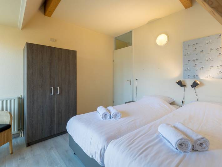 Villa in Niederlande mit privater Sauna in De Banjaard, Kamperland
