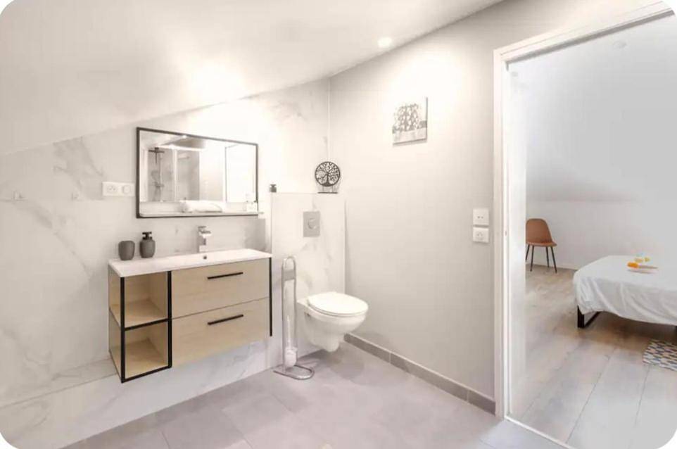 Appartement entier, Chambre Attrape rêves in Sainte-Geneviève-des-Bois, Essonne