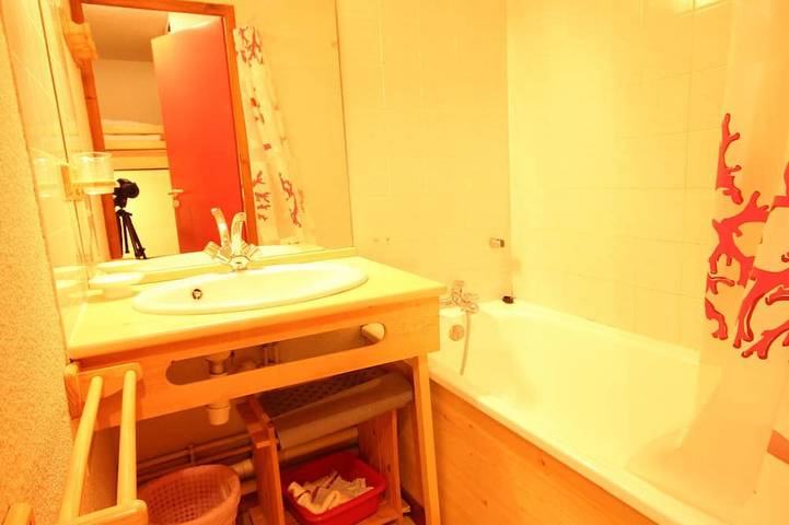 Gîte pour 4 personnes, avec balcon dans Station De Peisey Vallandry - 4