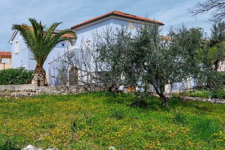 Ganze Wohnung, Ferienwohnung Gala mit Meerblick am Strand in Nerezine, Lošinj (Kvarner Bucht)