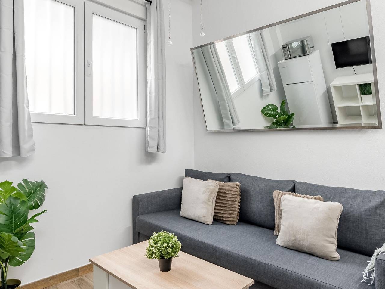 Entire holiday apartment, Charming San Isidro Iv - Cozy apartment in Madrid, Madrid Province